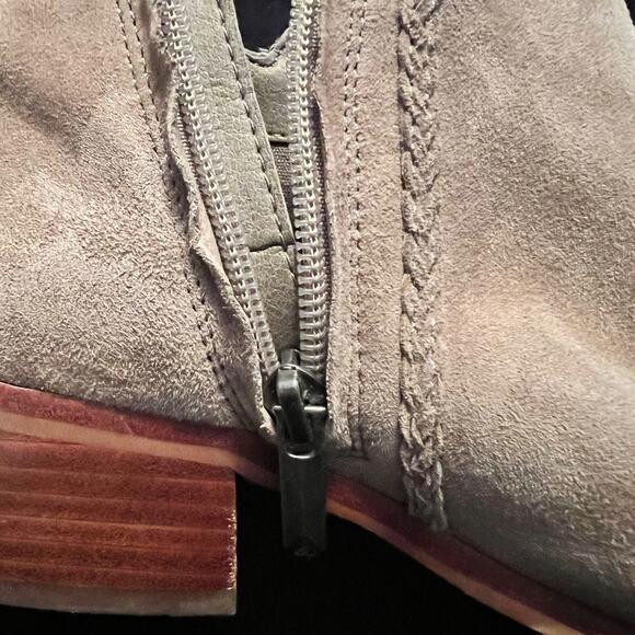 Sam Edelman boots Paige fringe bootie suede greige ankle stacked heel Sz 7.5 - Picture 6 of 13